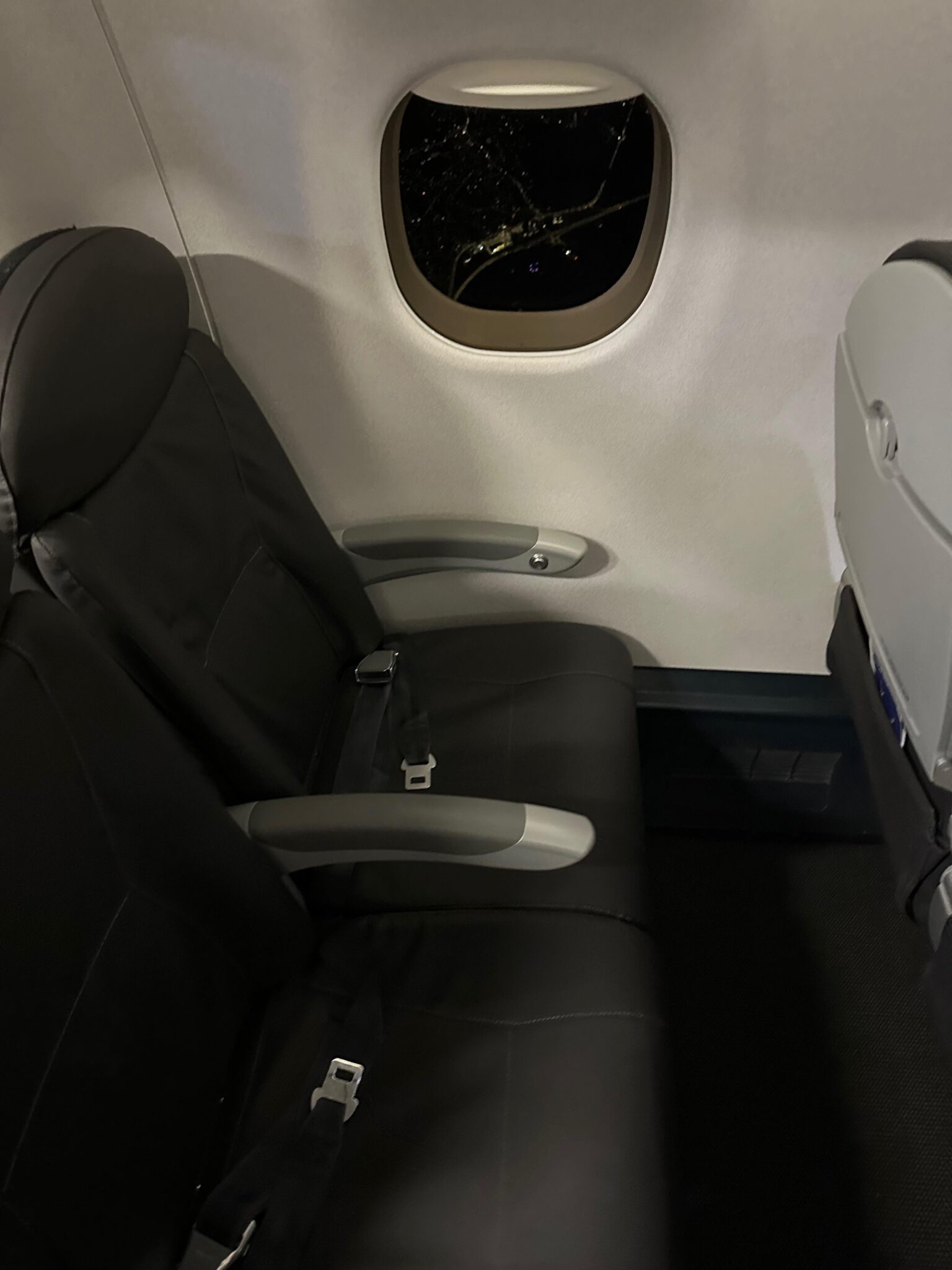 Review: British Airways Economy Class E190 (LCY-FRA)